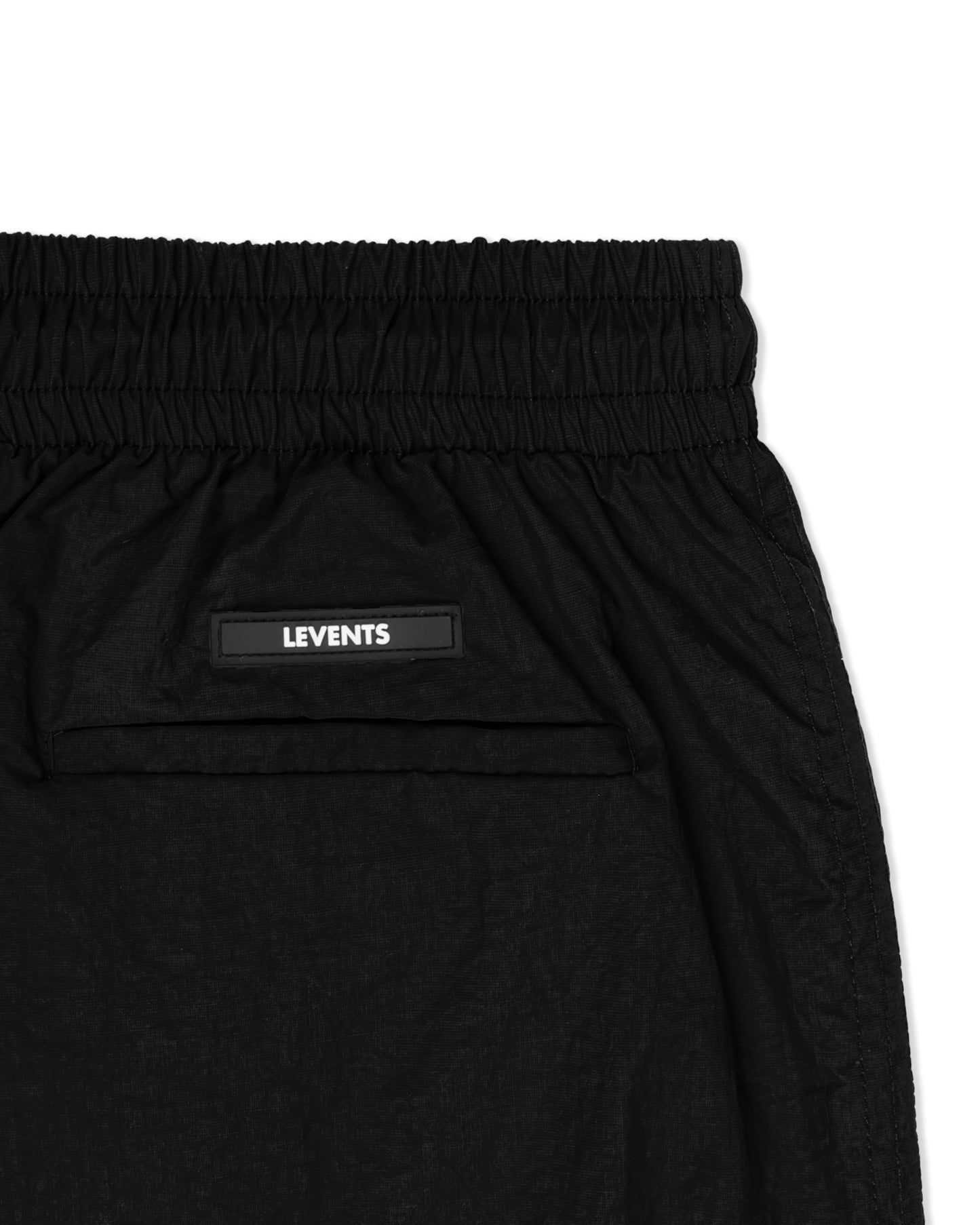 Levents® Classic Wrinkle Nylon Cargo ShortPants/ Black